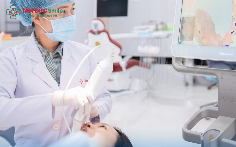 Niềng răng là phương pháp điều trị hô do răng hiệu quả, giúp nắn chỉnh khớp cắn và tạo khuôn mặt cân đối, hài hòa.