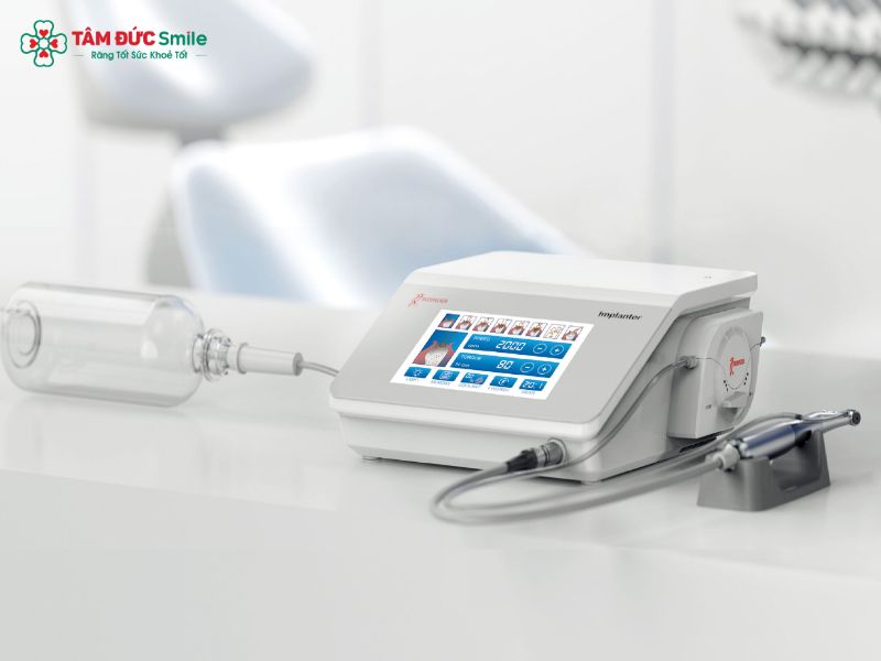 Máy cắm Implant – thiết bị cốt lõi trong phẫu thuật cấy ghép Implant