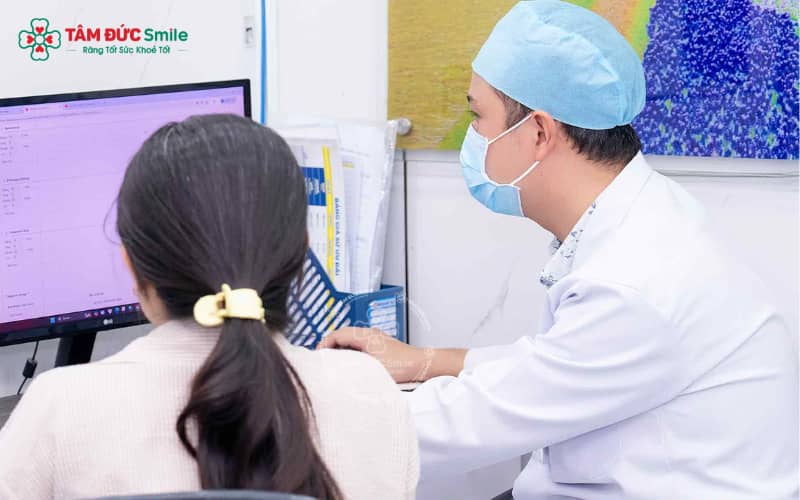 Quy trình bọc răng sứ sinh học tại Nha khoa Tâm Đức Smile được thực hiện an toàn, chính xác và chuẩn quy trình vô khuẩn