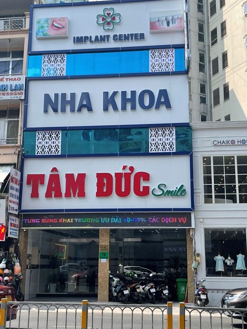 nha-khoa-tam-duc-smile-pham-hong-thai