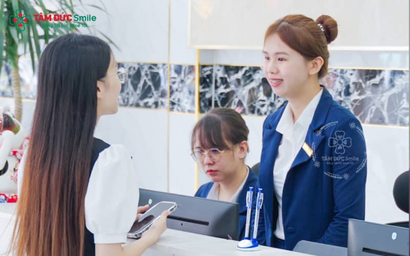 “Dấu hiệu nhận biết từng kiểu răng hô qua góc nghiêng, độ nhô môi và sự lệch lạc răng – hỗ trợ xác định phương pháp điều trị phù hợp