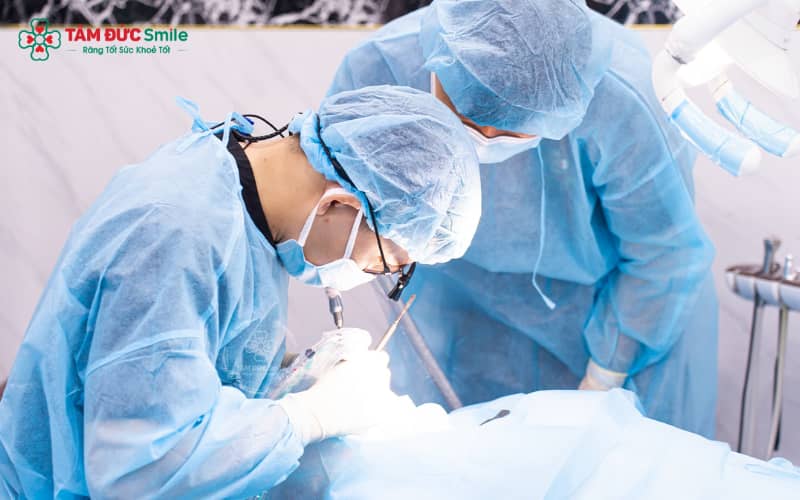 Các phương pháp điều trị răng hô tại Tâm Đức Smile: niềng răng, phẫu thuật hàm hoặc kết hợp hai kỹ thuật