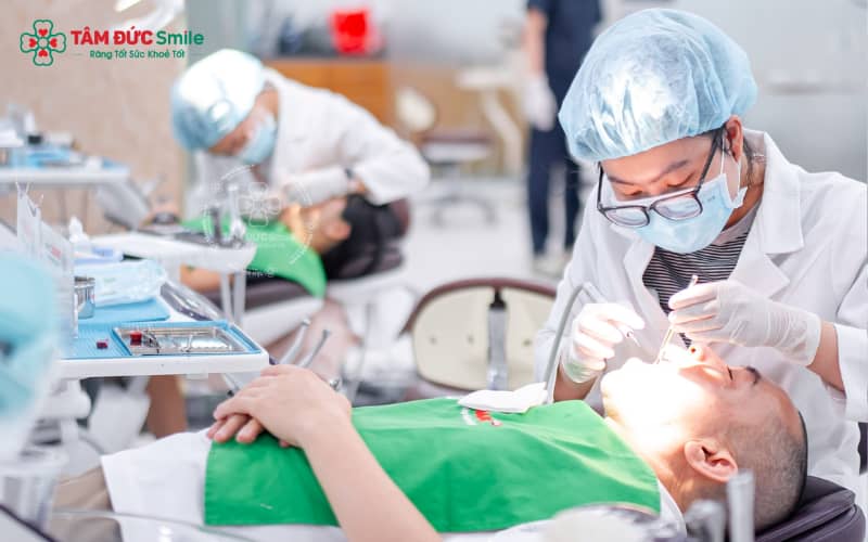 Thuốc bôi chỉ hỗ trợ giảm viêm – sưng, không thể thay thế điều trị nha chu chuyên sâu