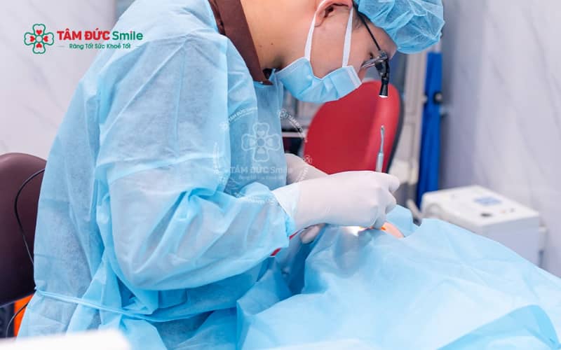 Quy trình lấy dấu răng tại Nha khoa Tâm Đức Smile được thực hiện theo chuẩn y khoa, đảm bảo vô trùng và độ chính xác cao.