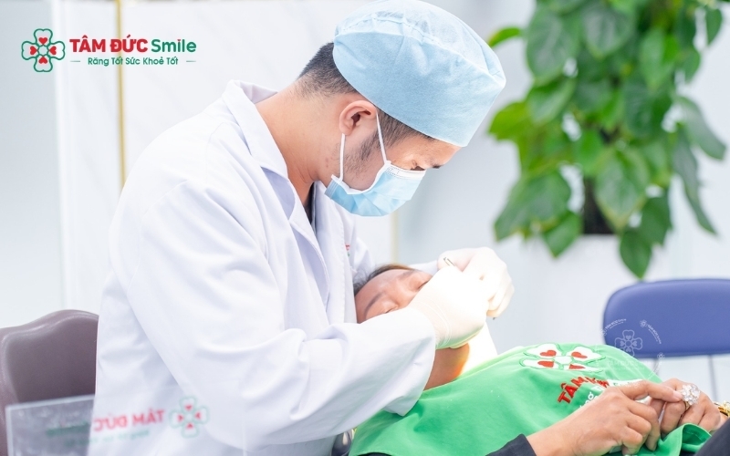 Niềng răng bị cụp hoàn toàn có thể khắc phục nếu được phát hiện sớm và điều chỉnh đúng phương pháp
